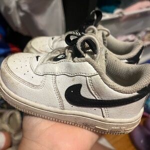 Nike Kids White and Black Sneakers